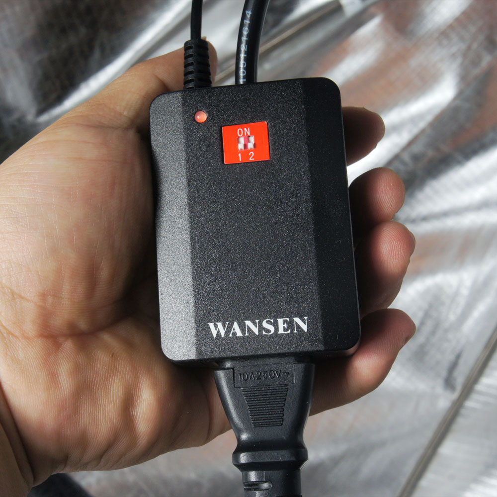 Andoer Universal AC-04 4 Chann - огляд і ціна Strobe Light Studio